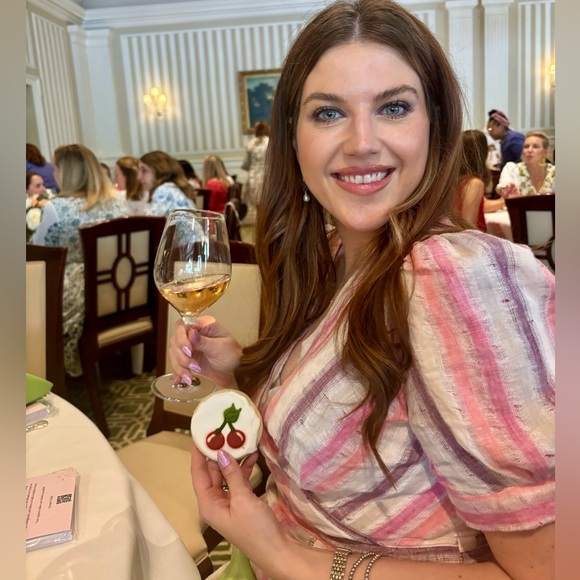 Meet your Posher, Crystal - Picture 10 of 16